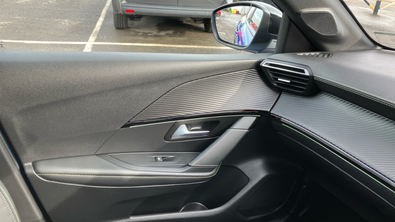 Peugeot 208 1.2 PureTech 100 GT Premium 5dr Petrol Hatchback